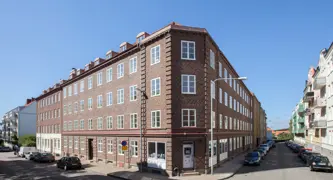 Erik Dahlbergs Gata 57, Helmfeltsgatan 13