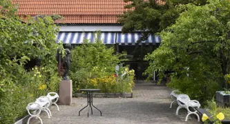 Idrottsvägen 21