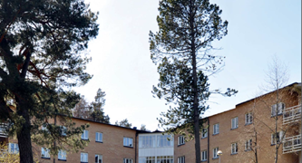 Karlbergavägen 1